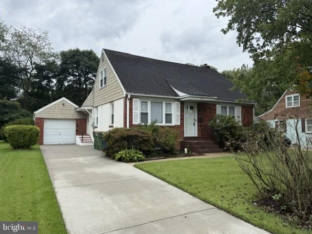 821 Kenyon Ln Property Photo 1