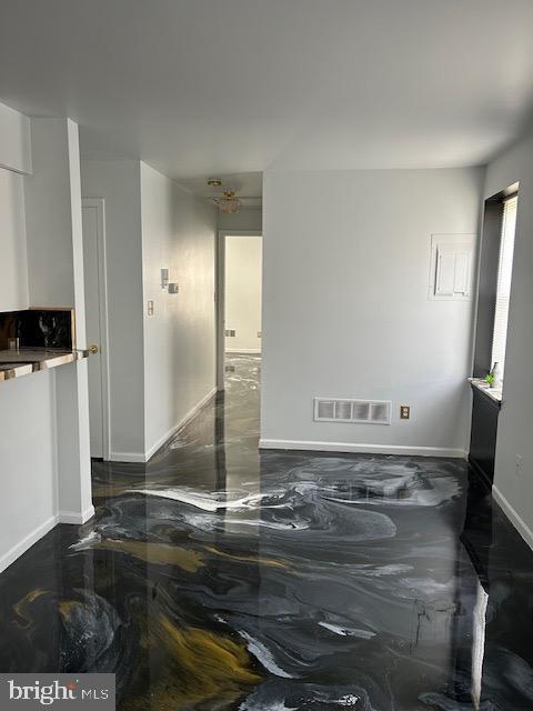 829 W 9th St Property Photo 6