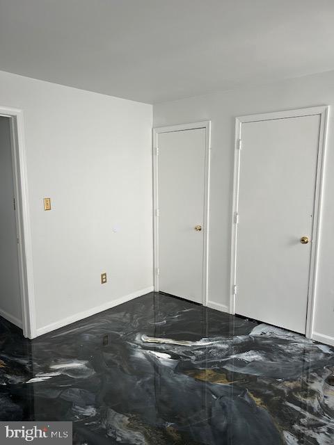 829 W 9th St Property Photo 13