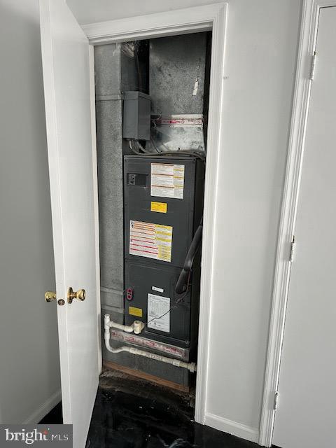 829 W 9th St Property Photo 14
