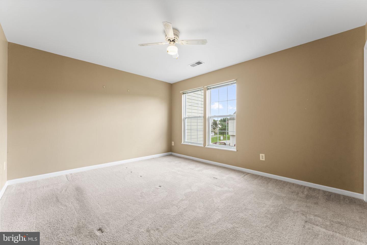 111 Lauren Pl Property Photo 18