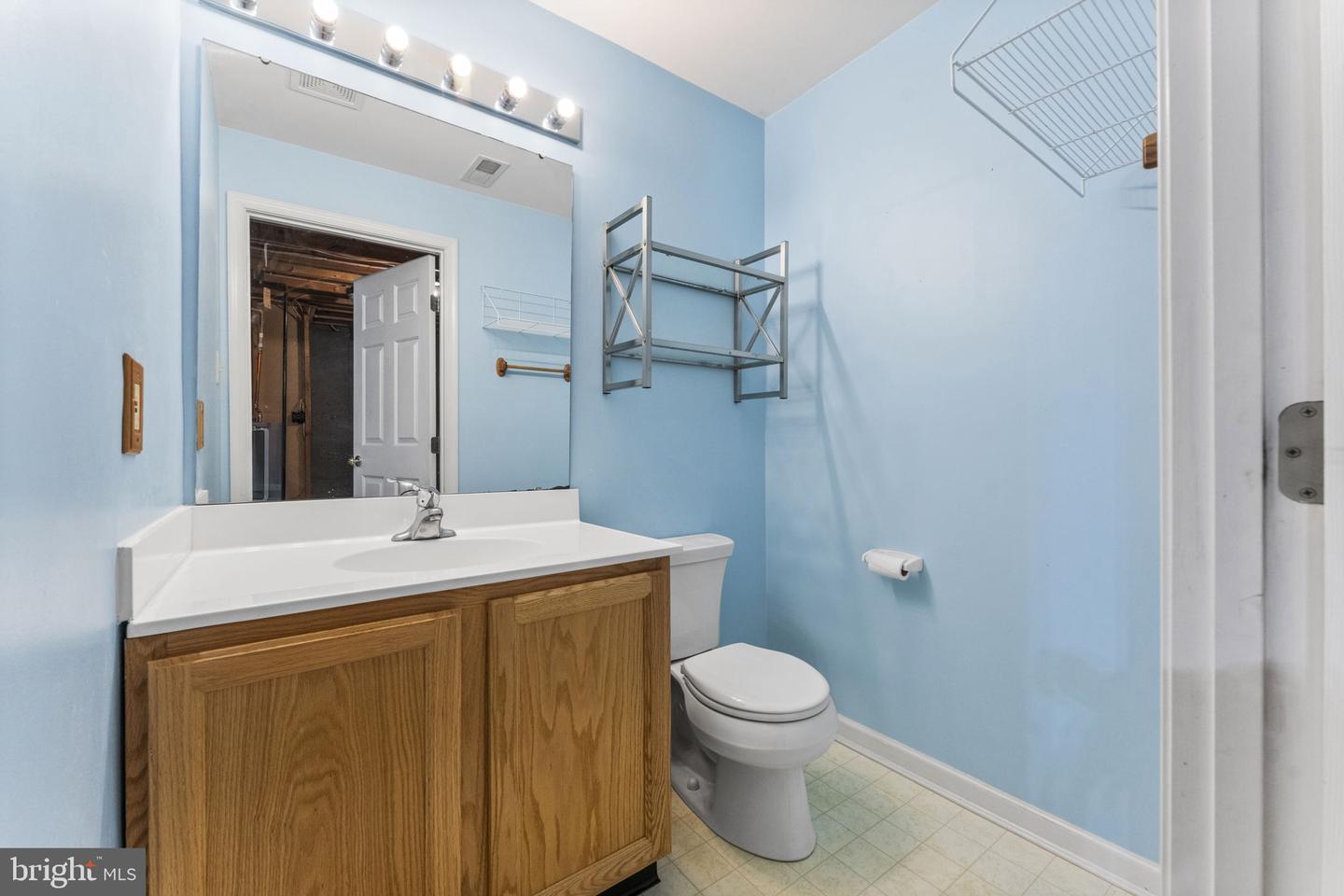 111 Lauren Pl Property Photo 27