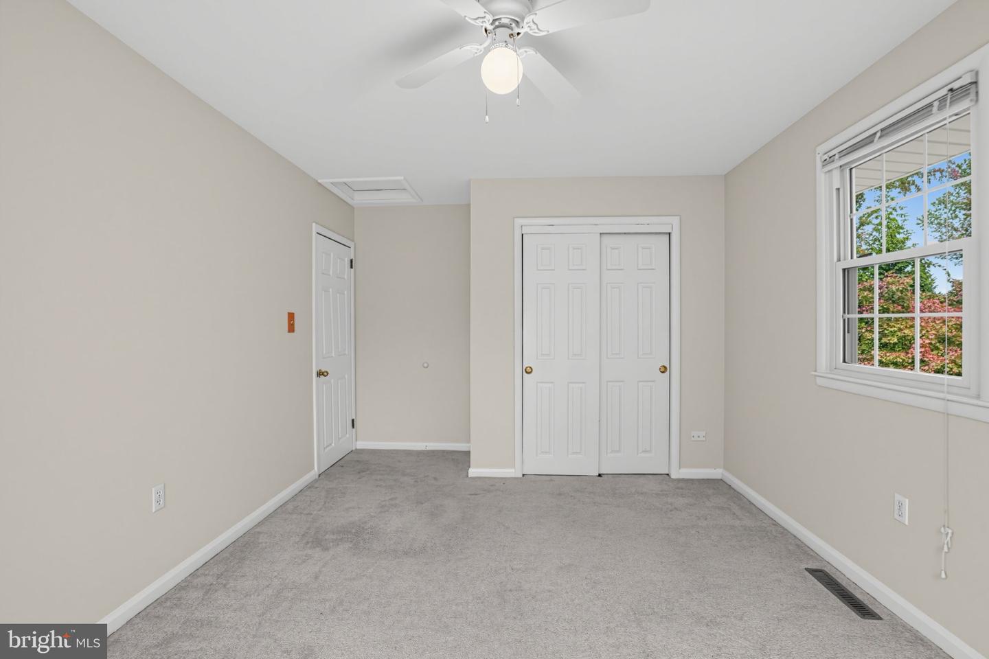 1901 Longcome Dr Property Photo 22