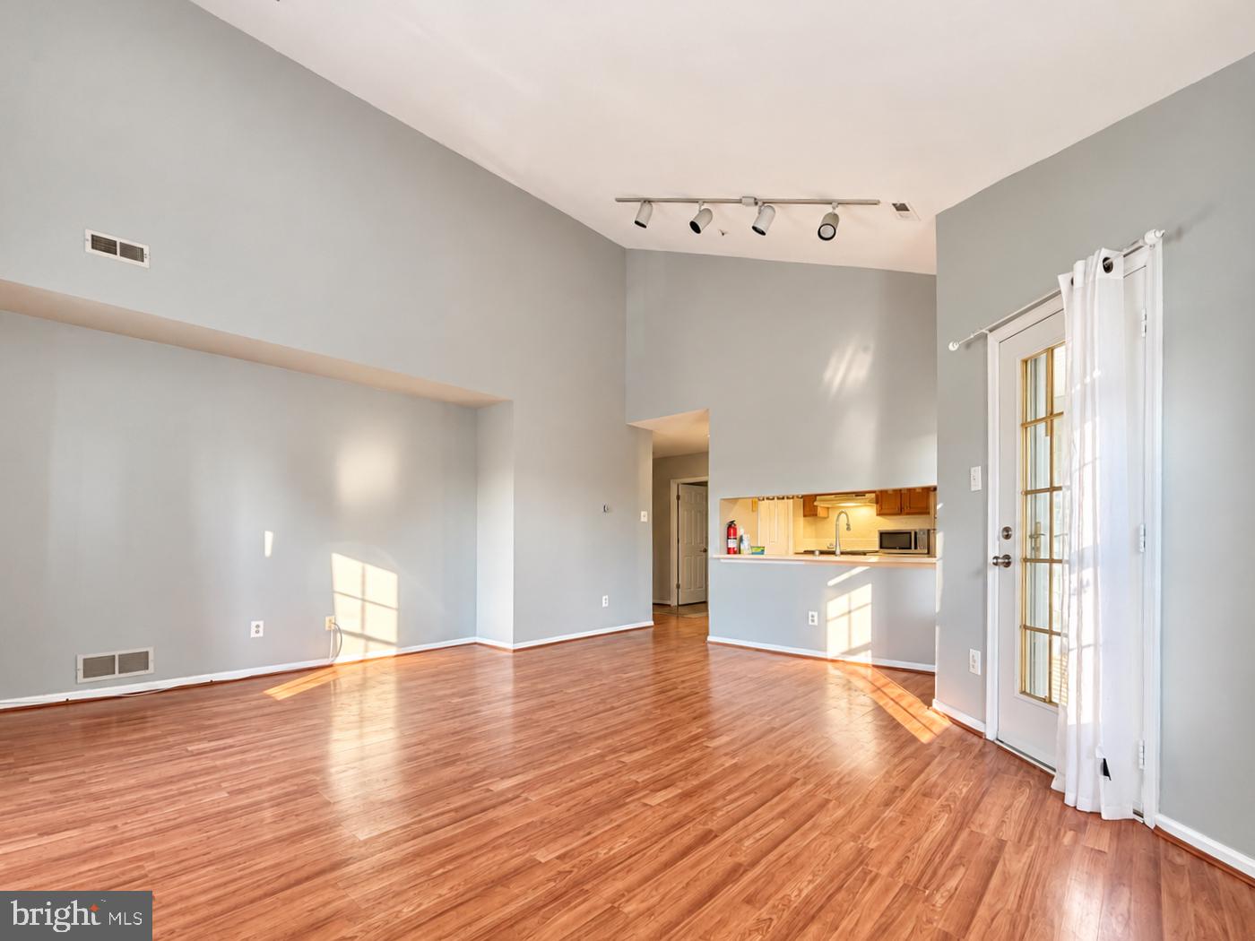 3121 Charing Xing #41 Property Photo 2
