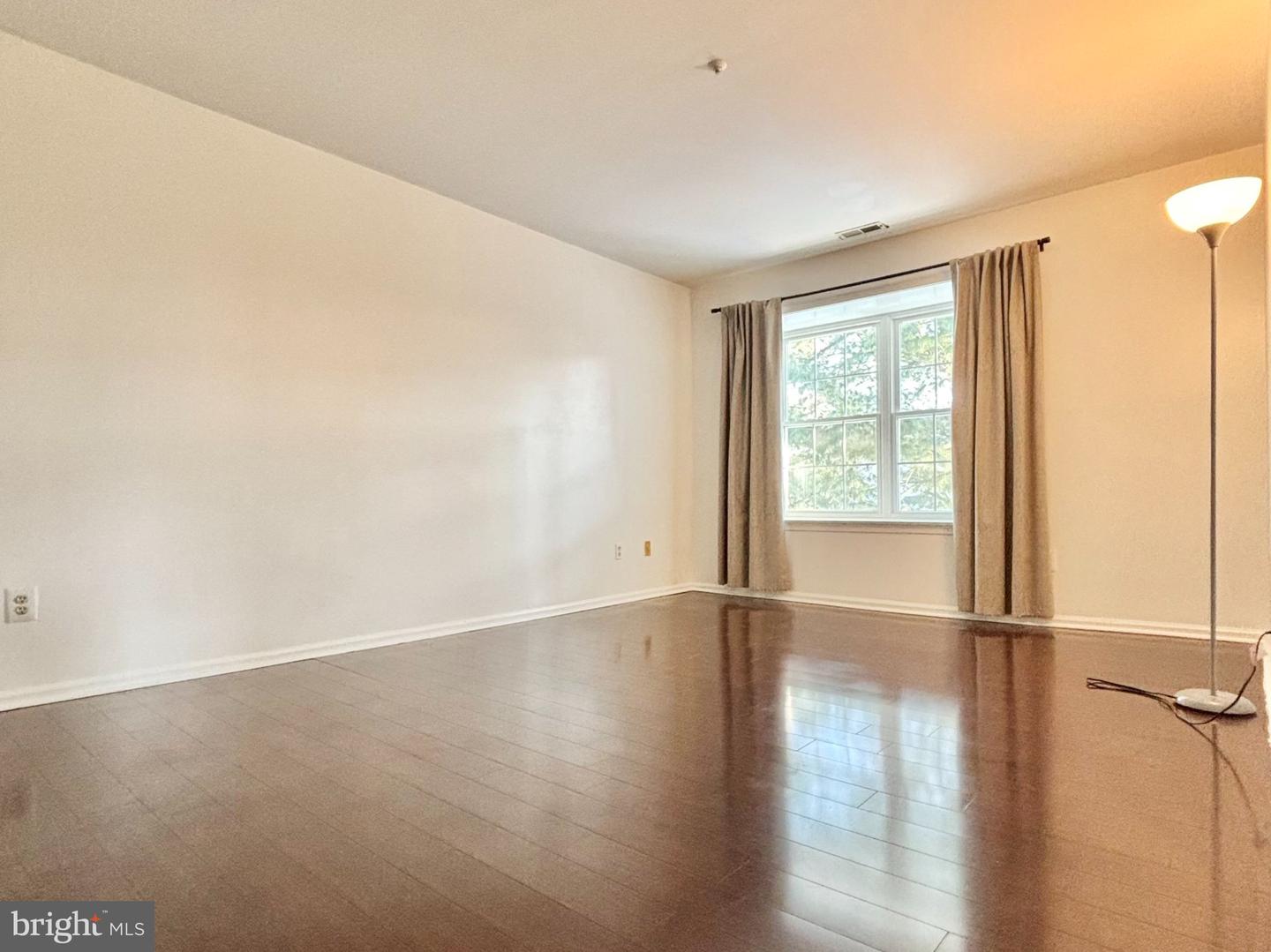 3121 Charing Xing #41 Property Photo 7