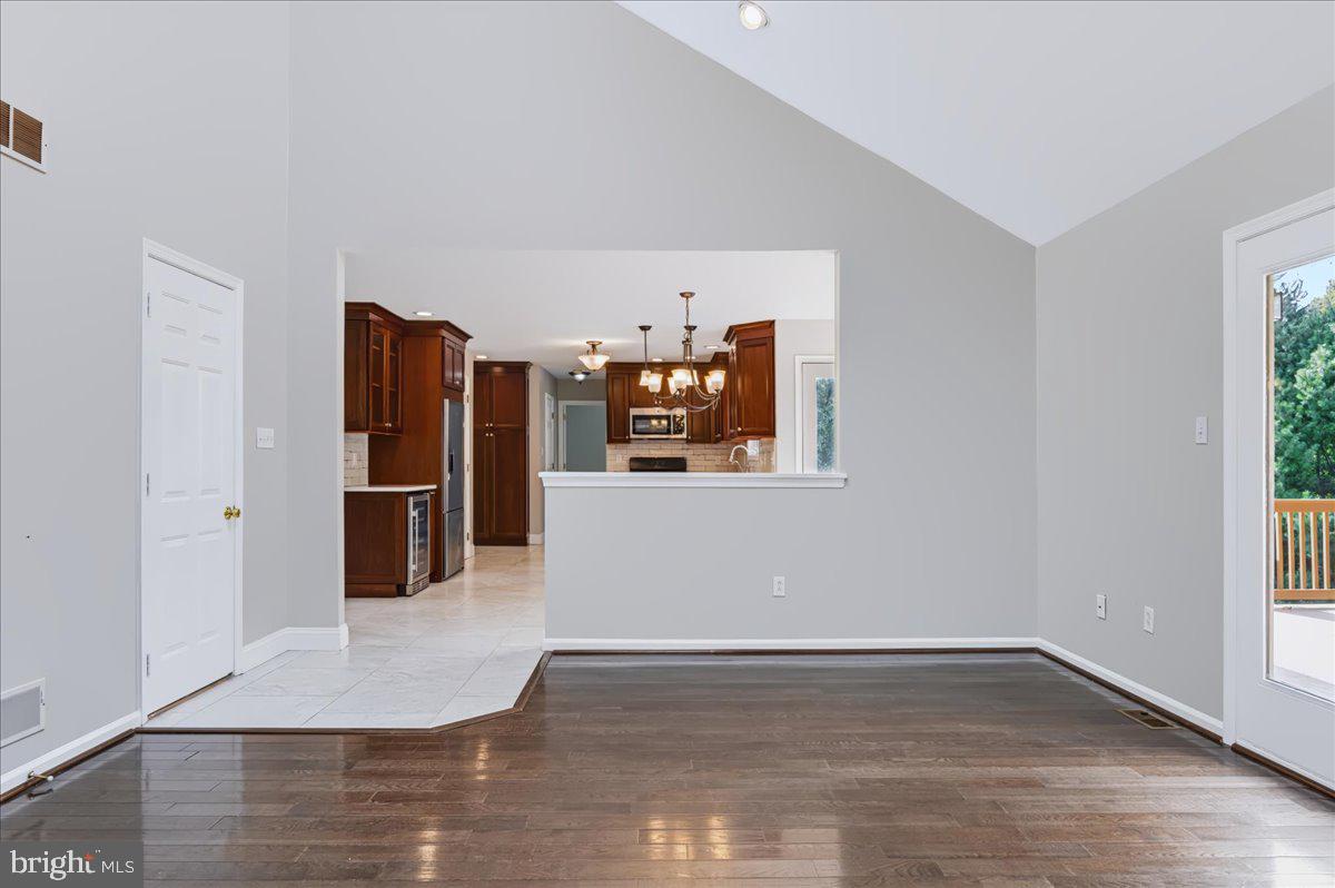 405 Wilson Ct Property Photo 12