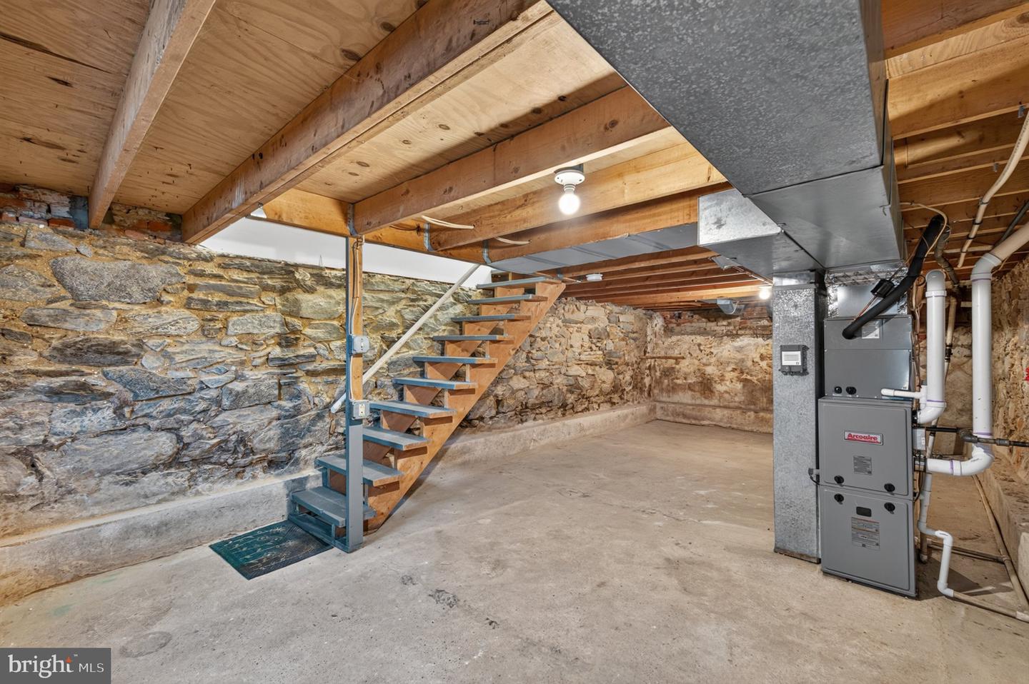 730 Clark St # Property Photo 29