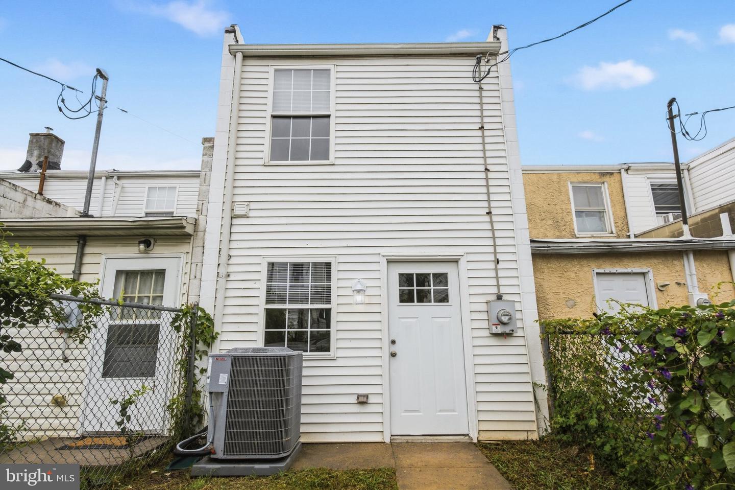 730 Clark St # Property Photo 32