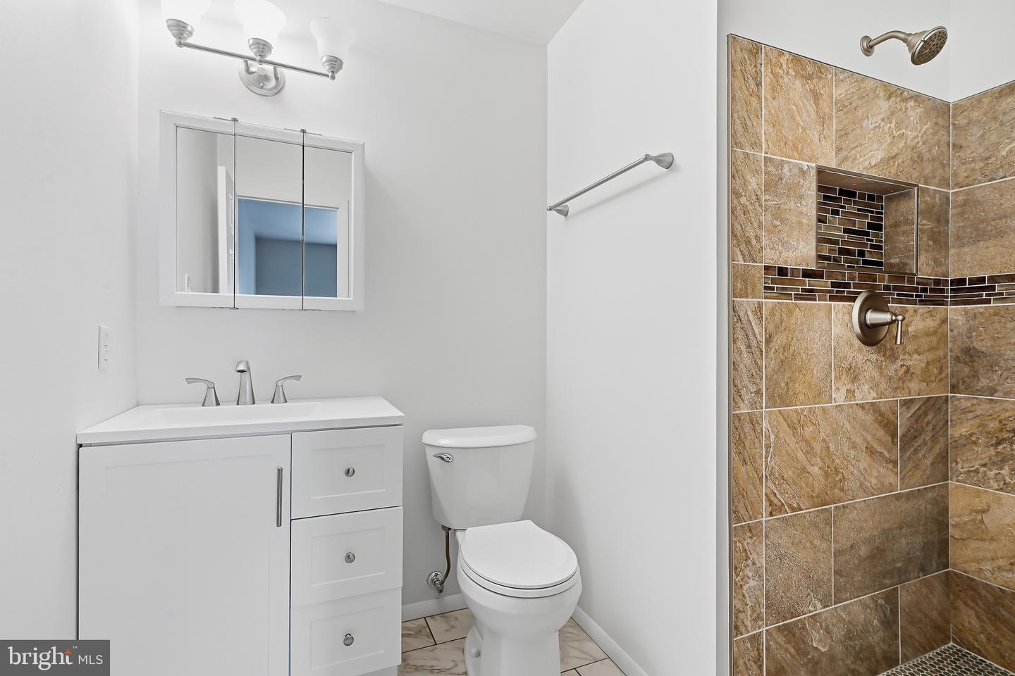3219 Champions Dr Property Photo 18