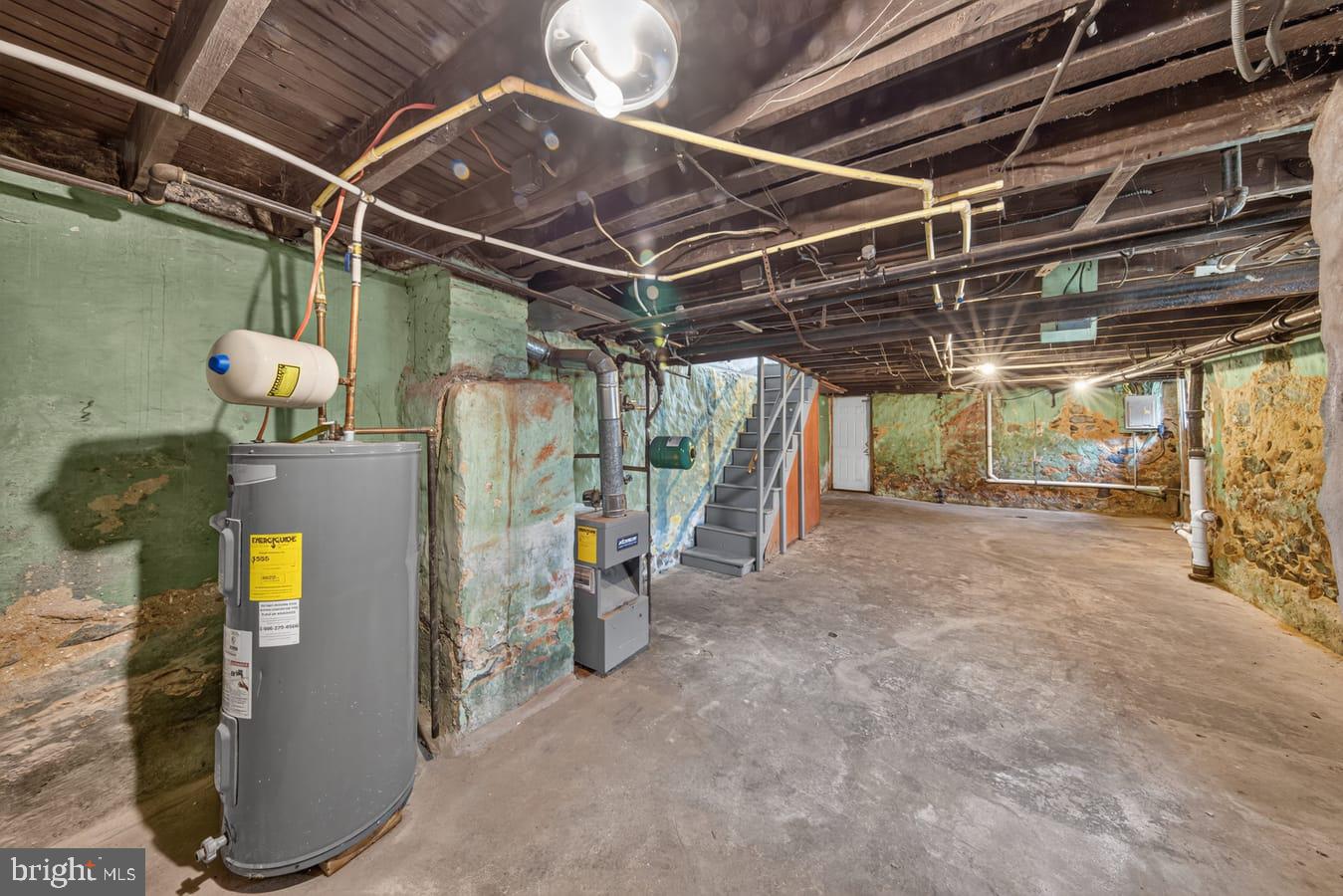 3200 N Madison St Property Photo 33