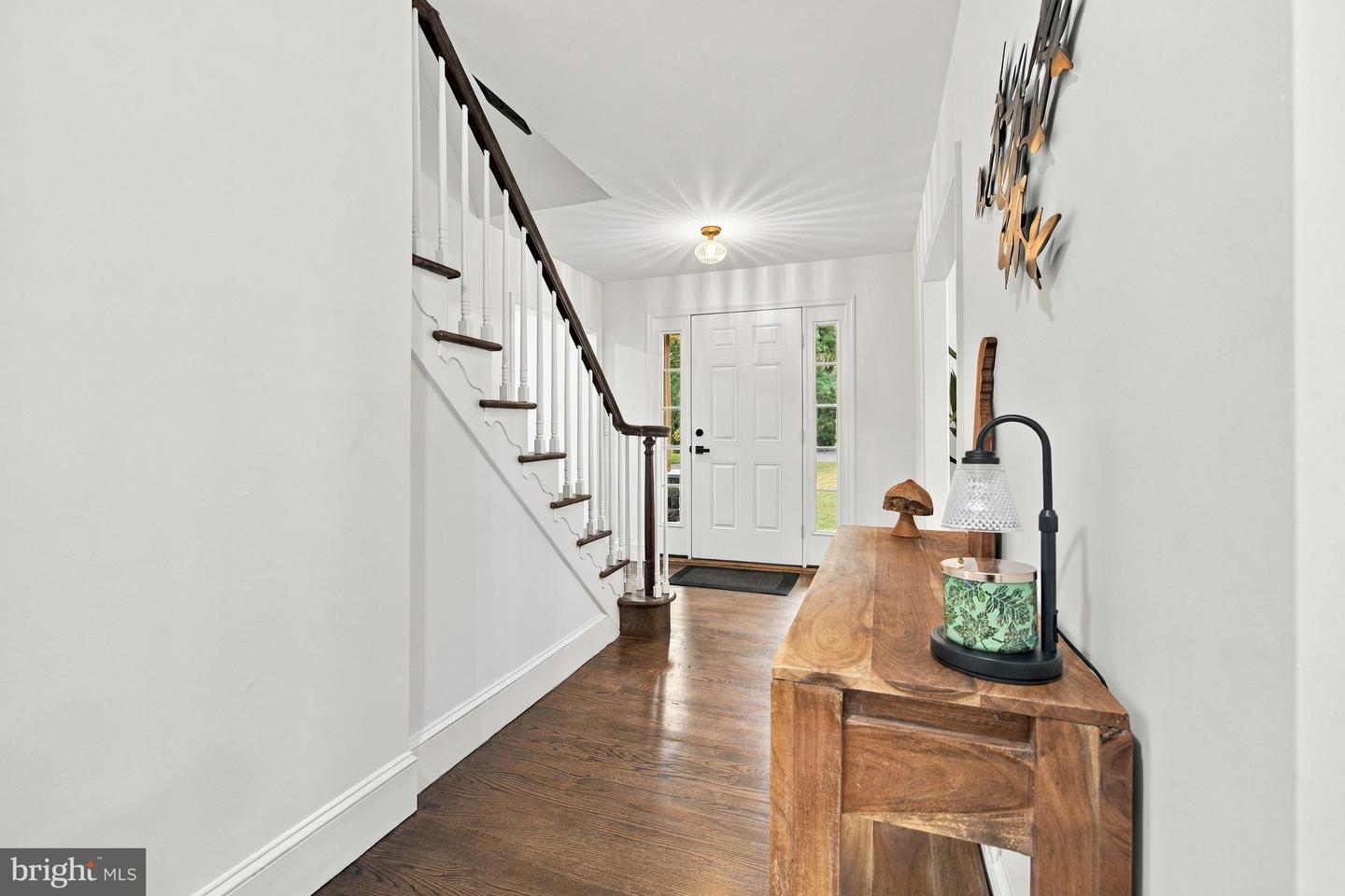 3810 Valley Brook Dr Property Photo 5
