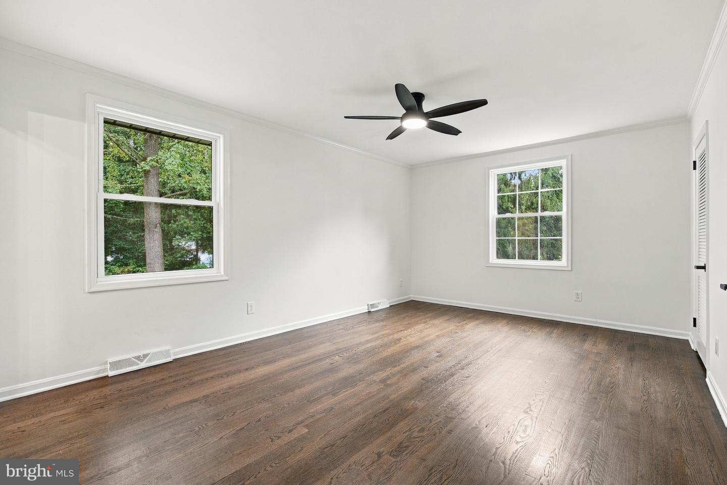 3810 Valley Brook Dr Property Photo 35