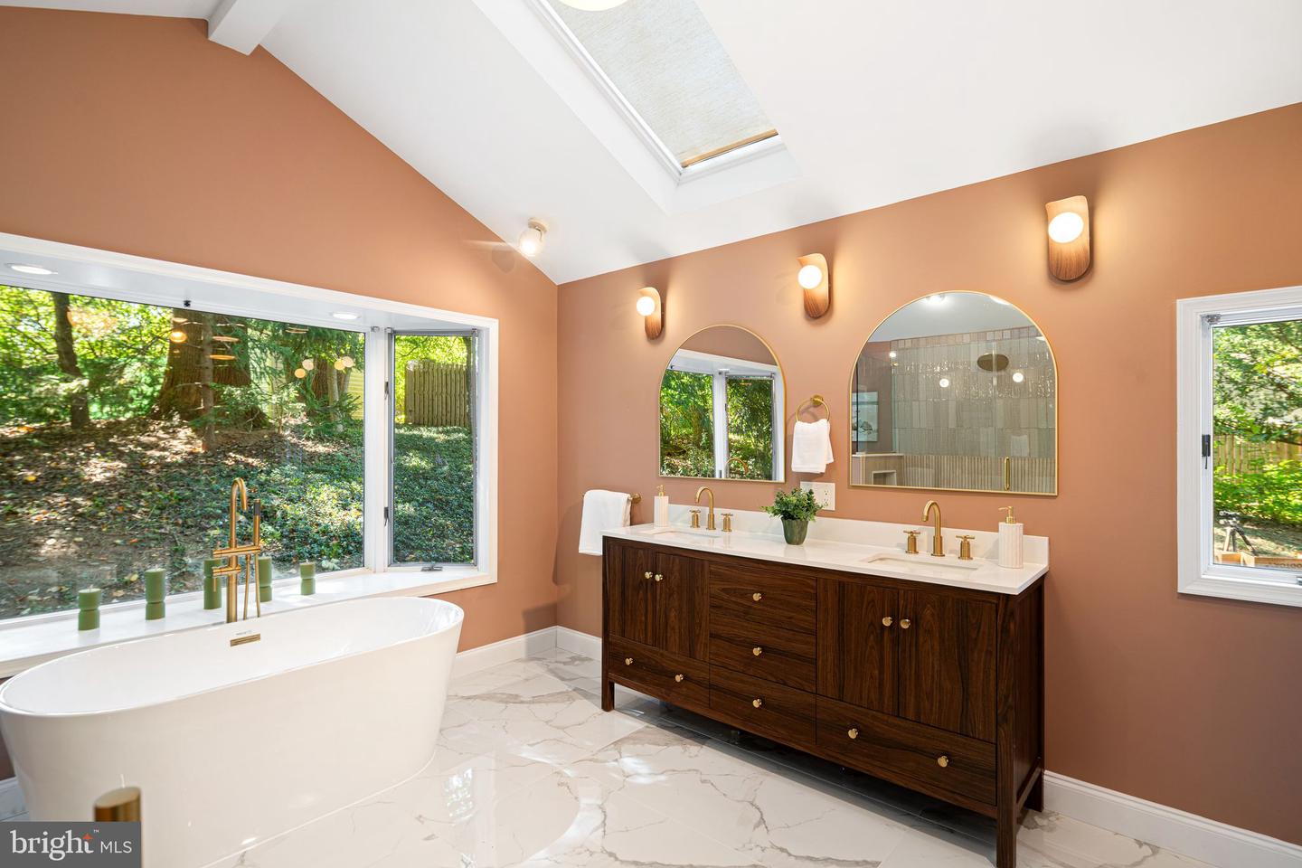 2308 Woods Rd Property Photo 18
