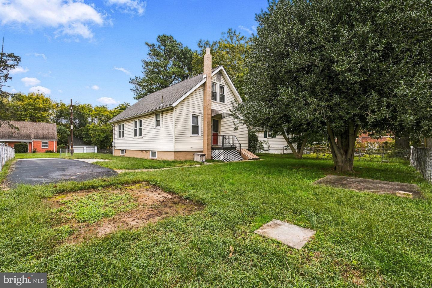 16 Sutton Ln Property Photo 27