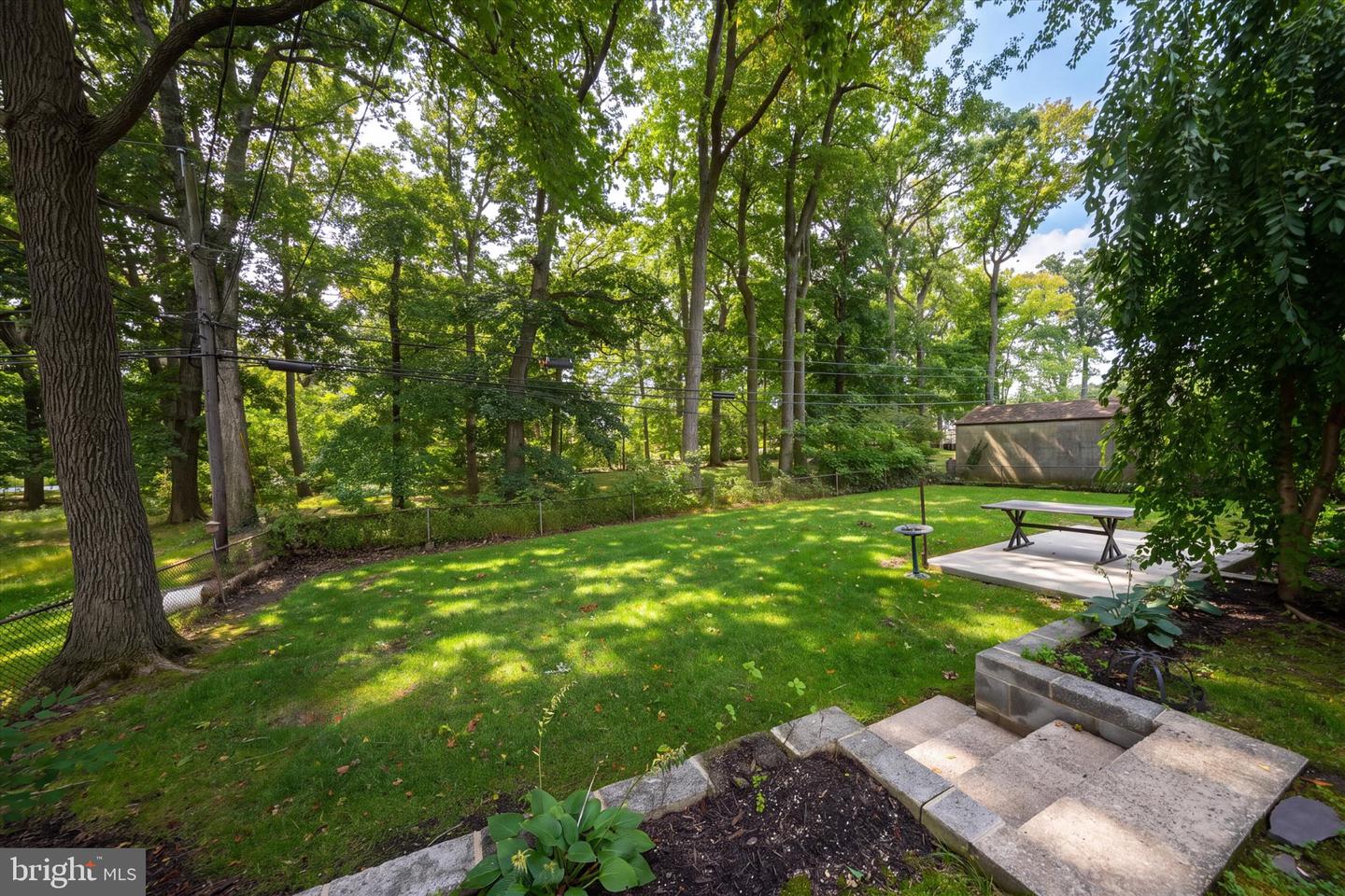 202 Alders Dr Property Photo 17