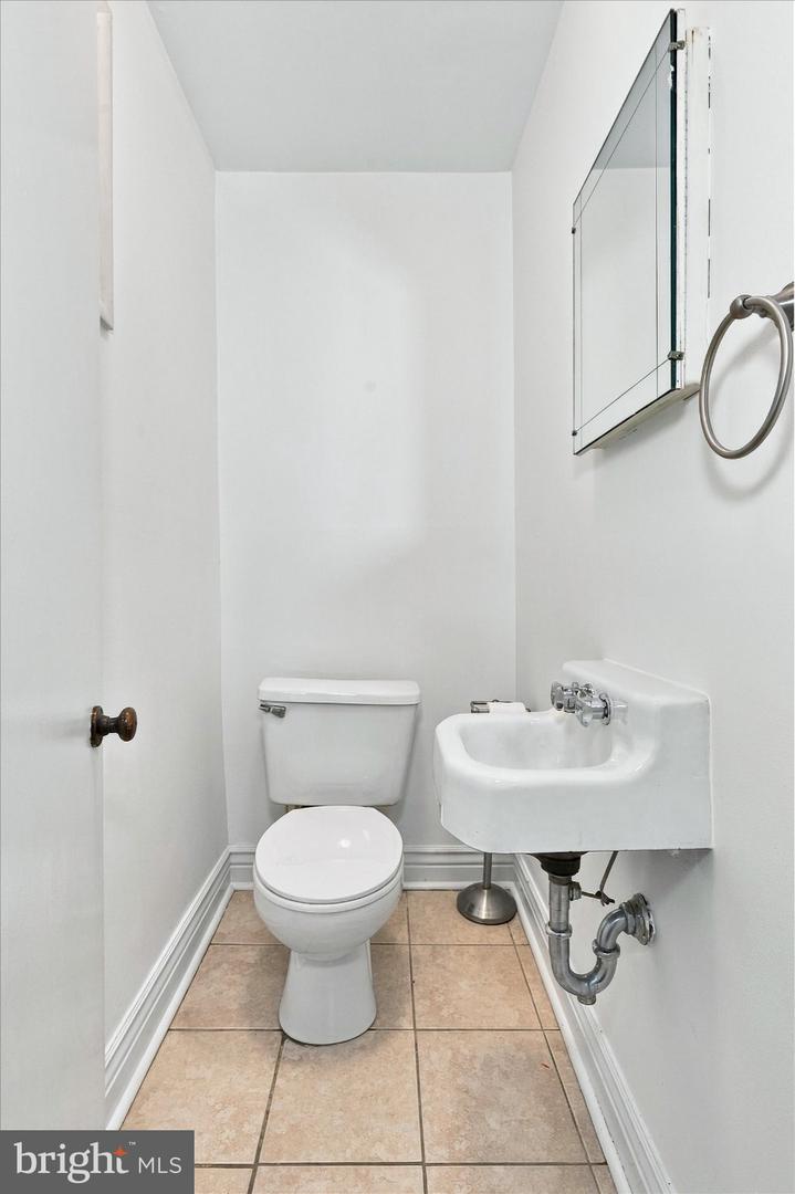 202 Alders Dr Property Photo 19