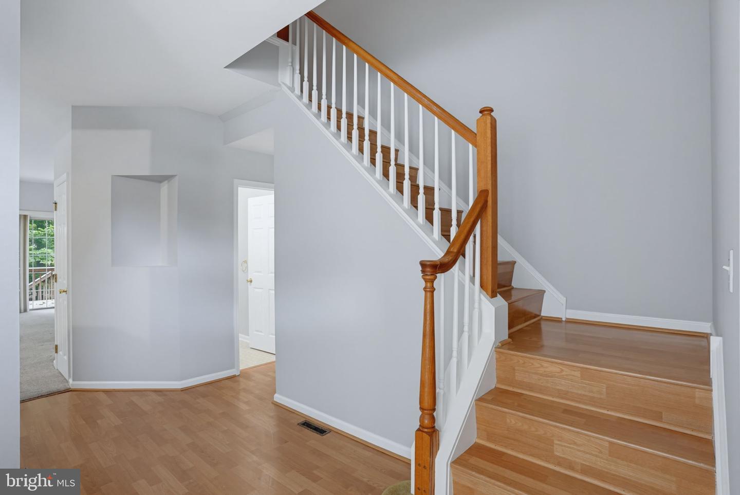 12 Redden Ct Property Photo 20