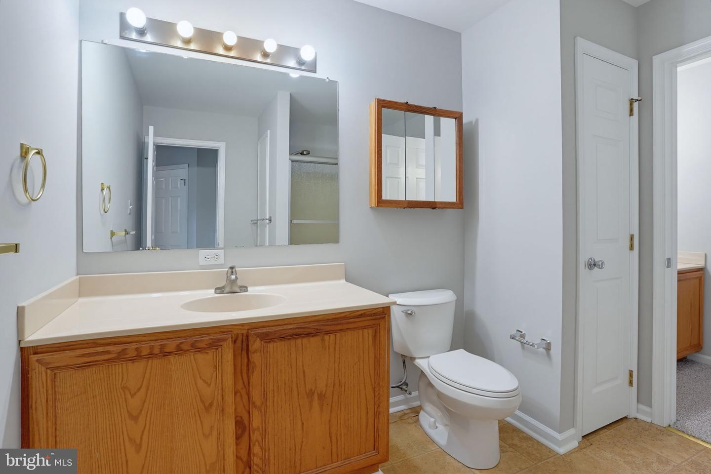 12 Redden Ct Property Photo 26