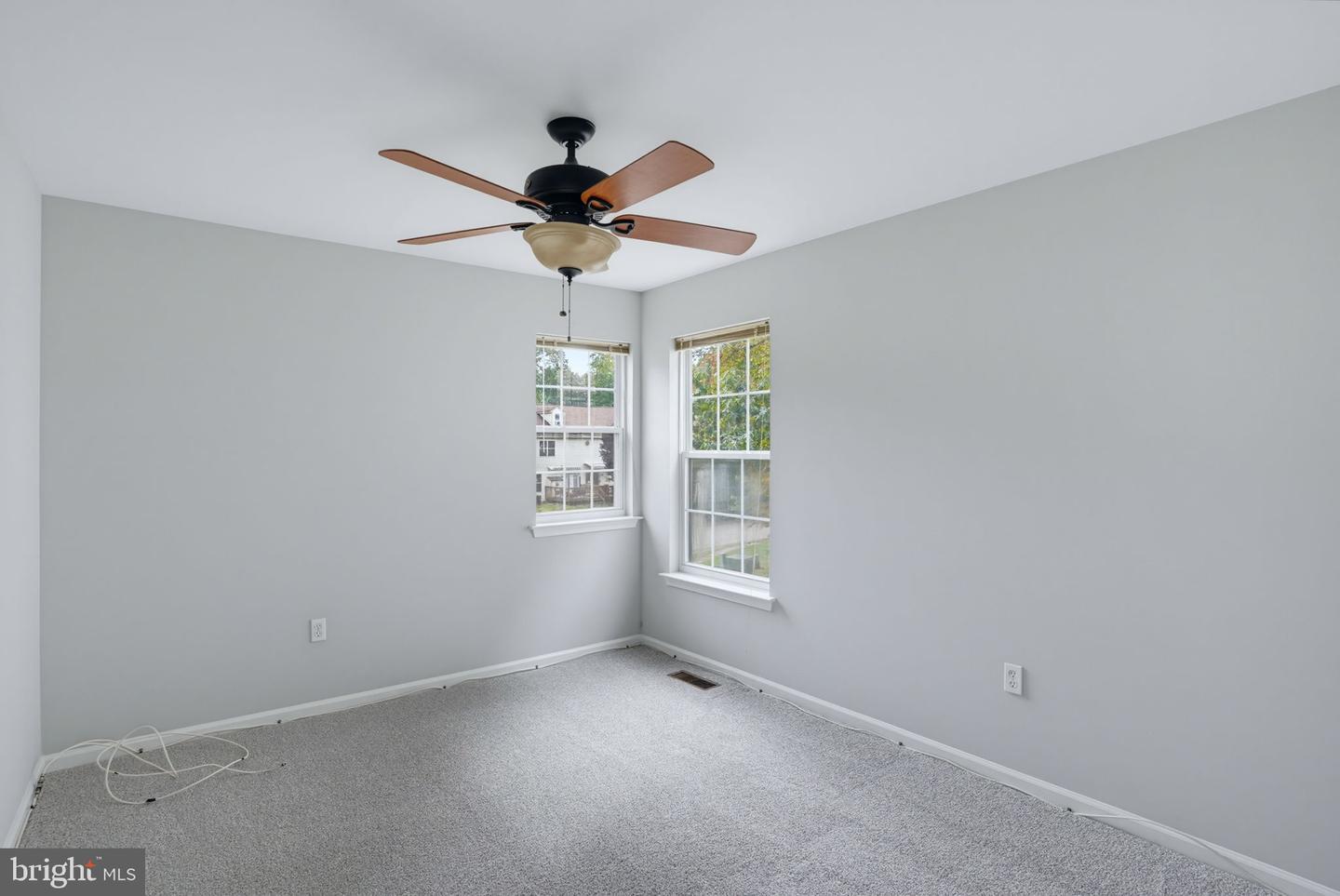 12 Redden Ct Property Photo 28