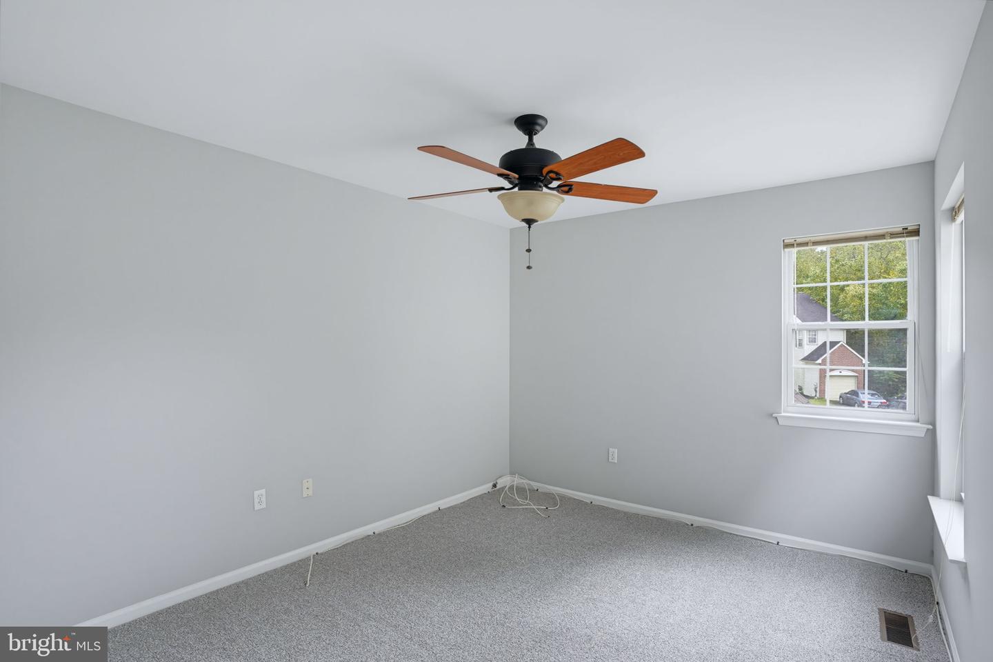12 Redden Ct Property Photo 31