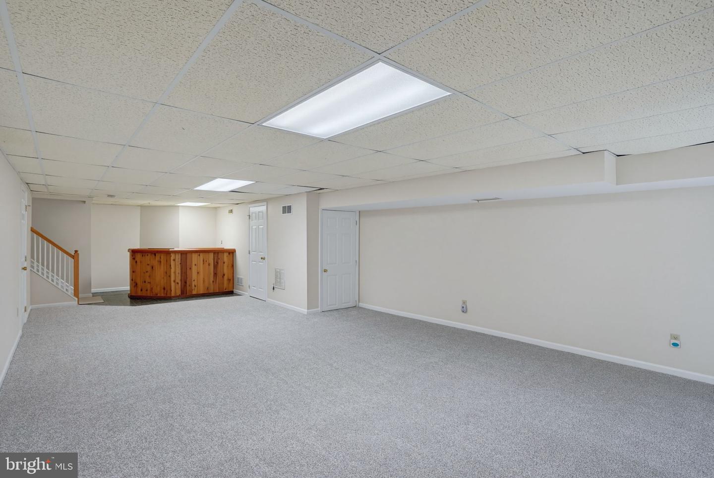 12 Redden Ct Property Photo 39