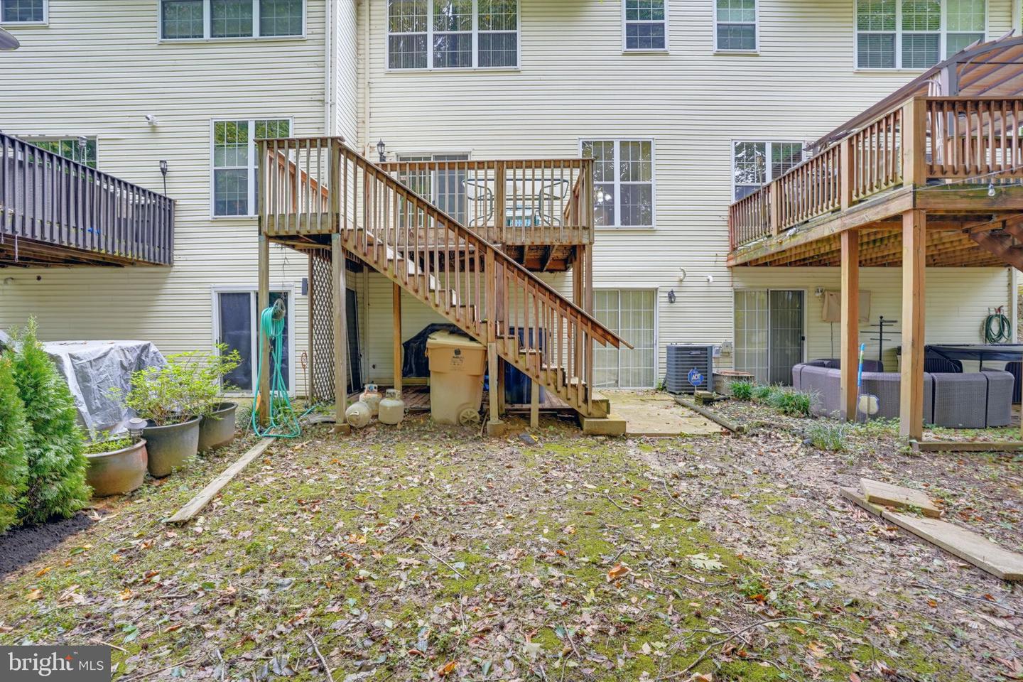 12 Redden Ct Property Photo 42