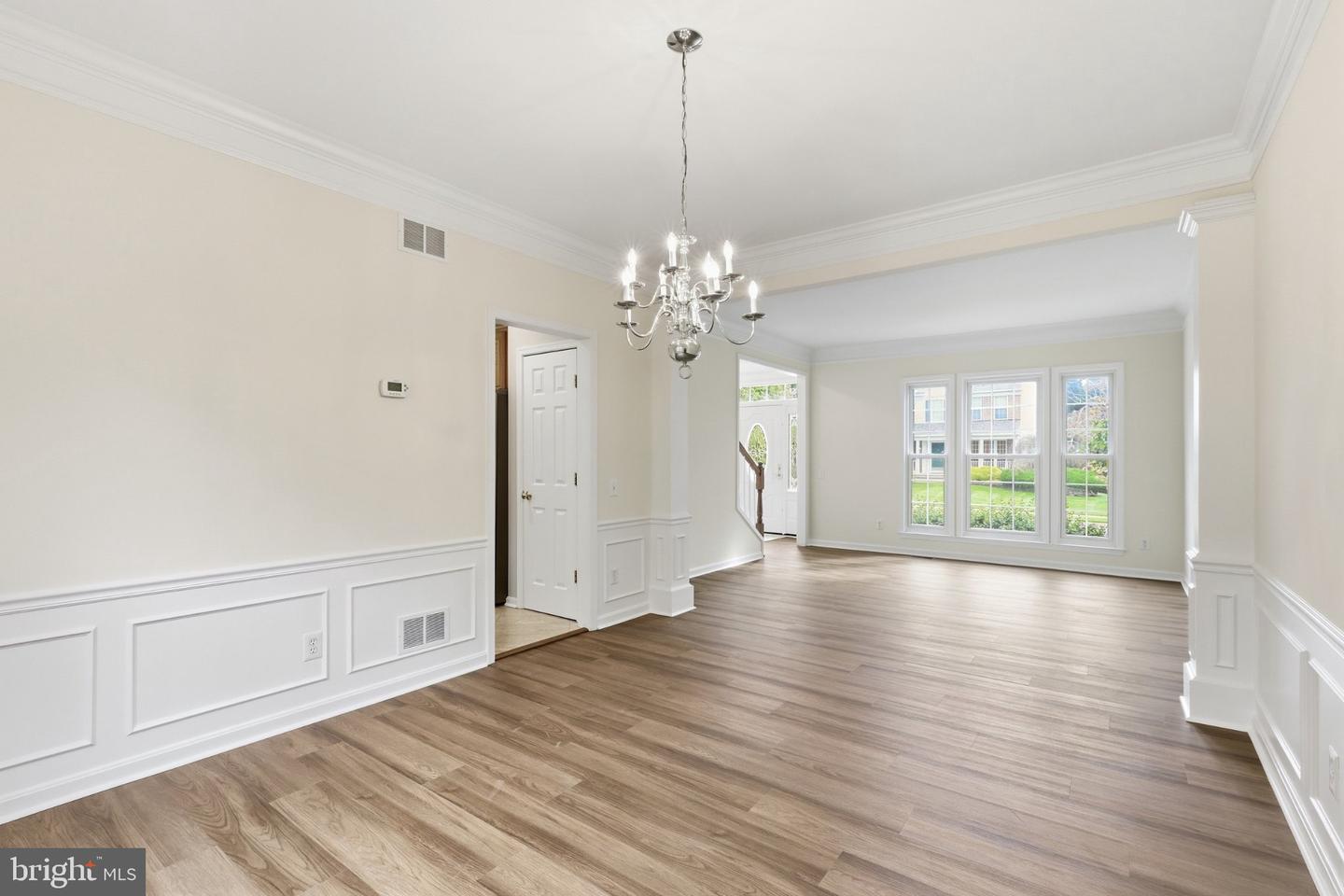 702 Willington Square Way Property Photo 38