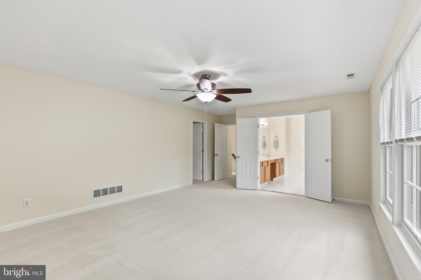 702 Willington Square Way Property Photo 47