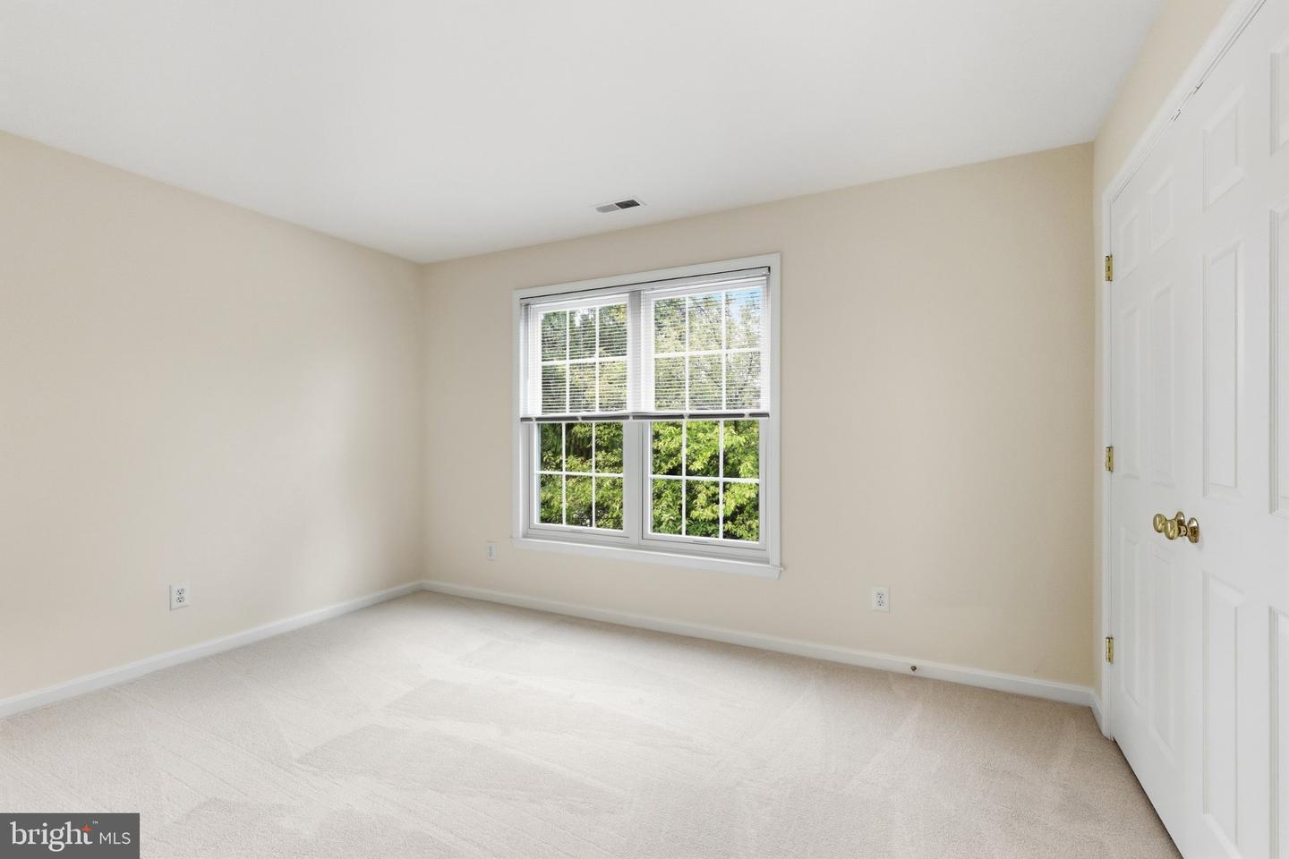 702 Willington Square Way Property Photo 53