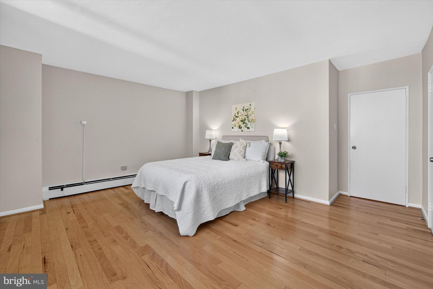 1301 N Harrison St #1105 Property Photo 23