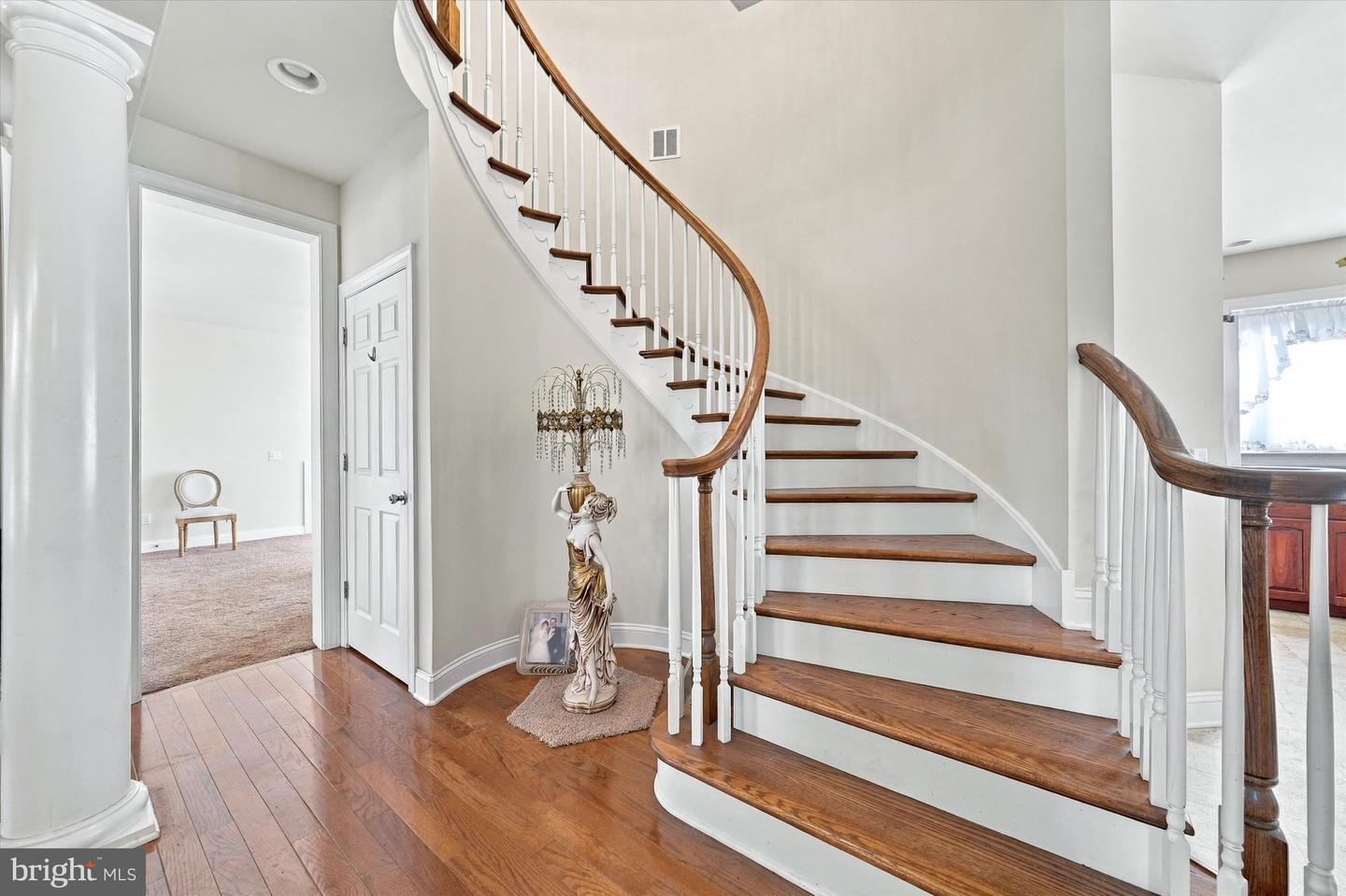 4601 Dupont Pkwy Property Photo 15