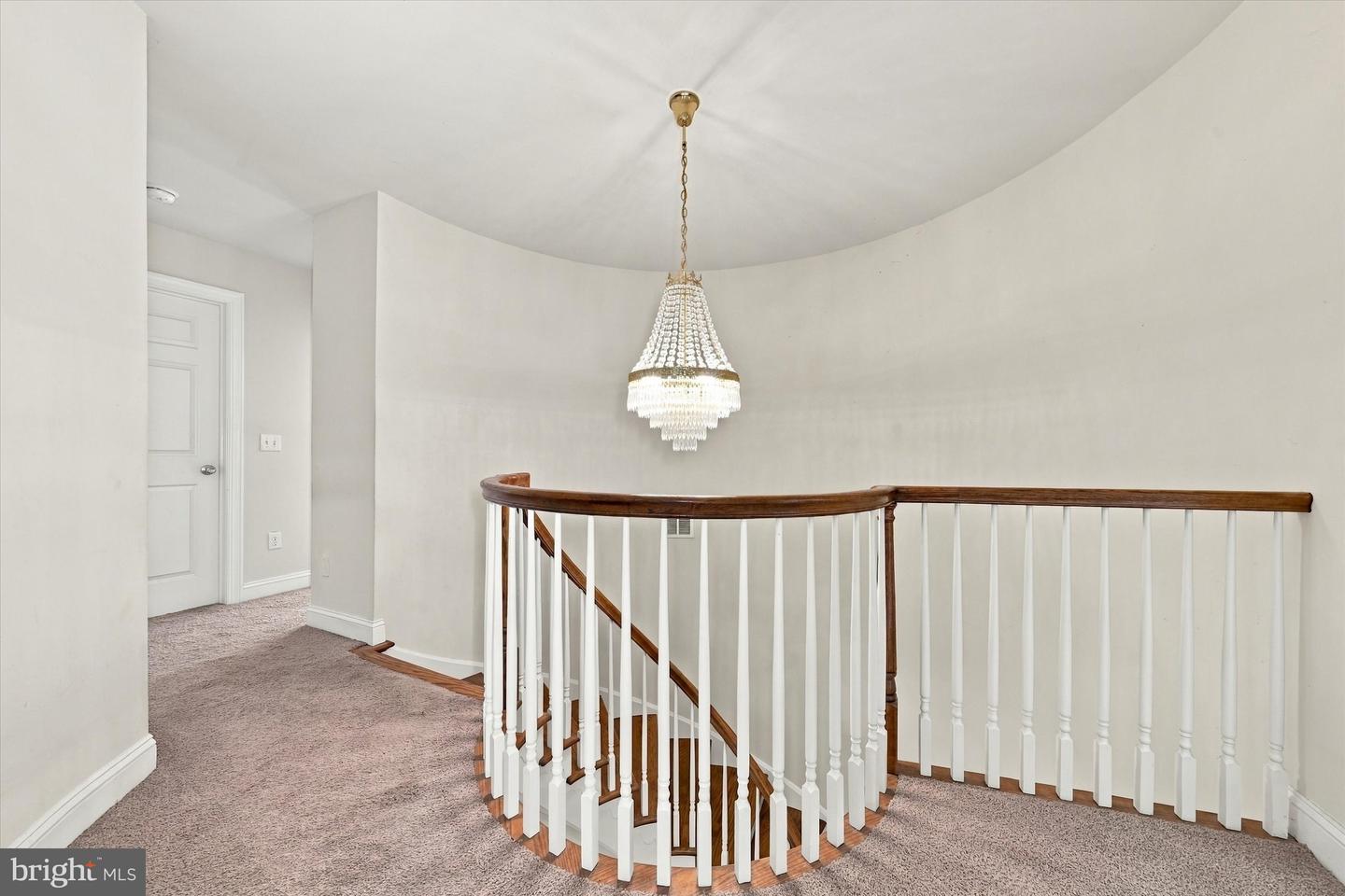 4601 Dupont Pkwy Property Photo 41