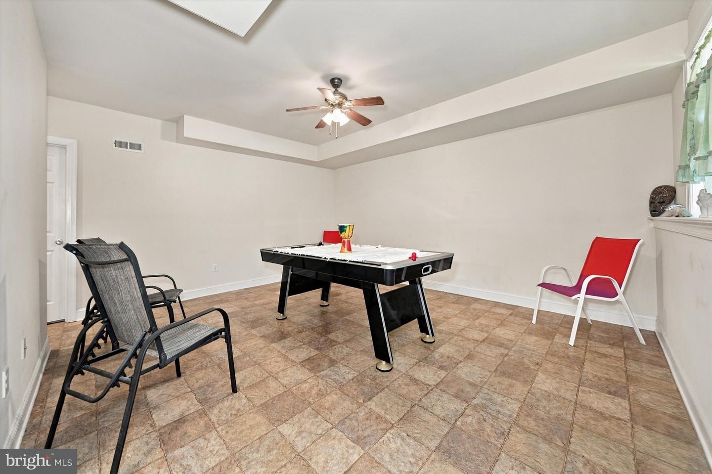4601 Dupont Pkwy Property Photo 64