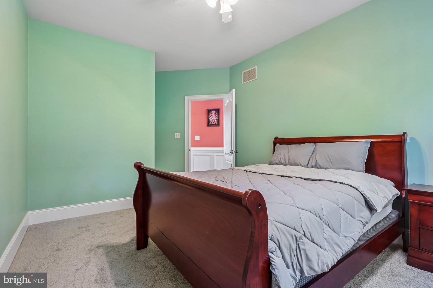 514 Chariot Ct Property Photo 27