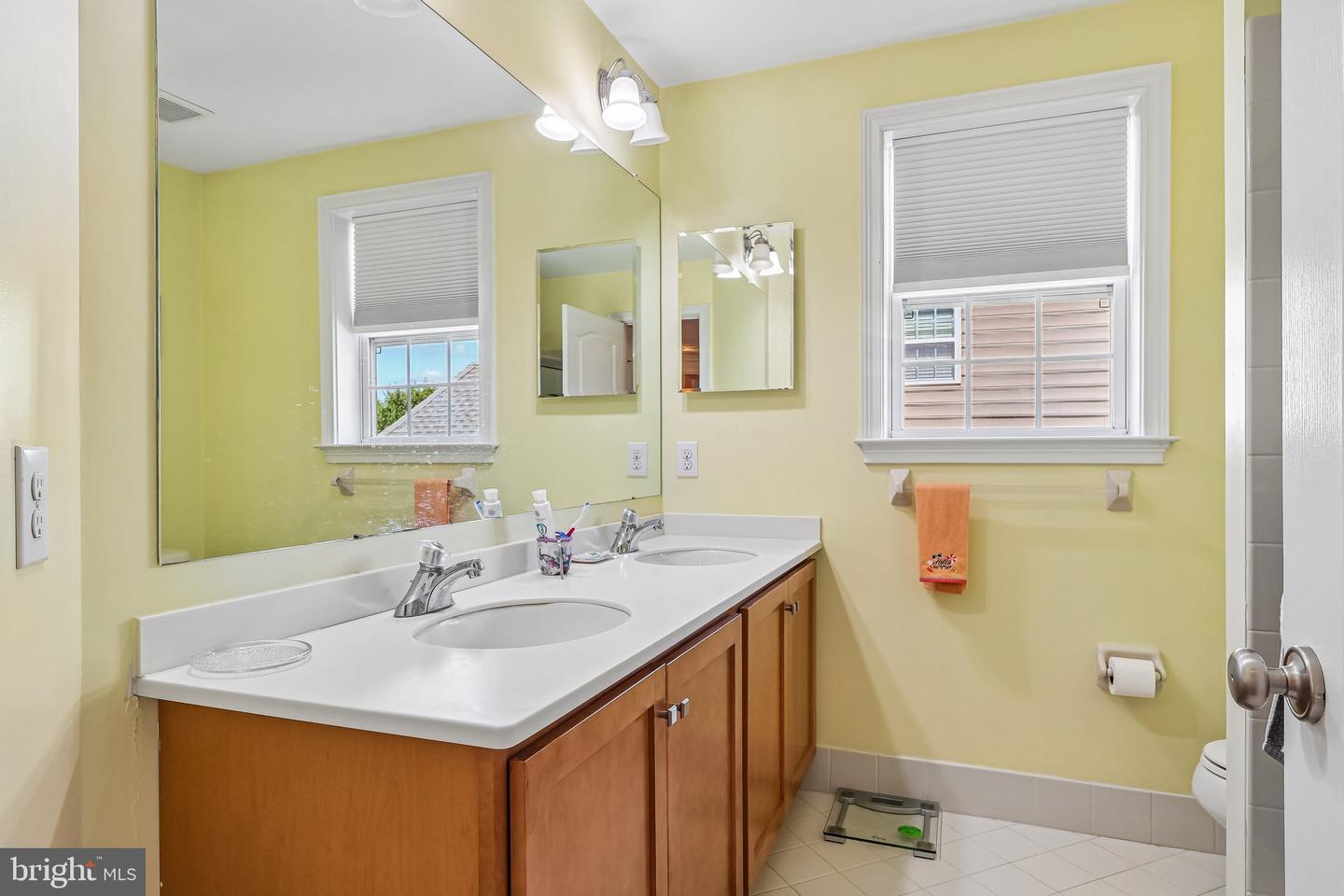 514 Chariot Ct Property Photo 34
