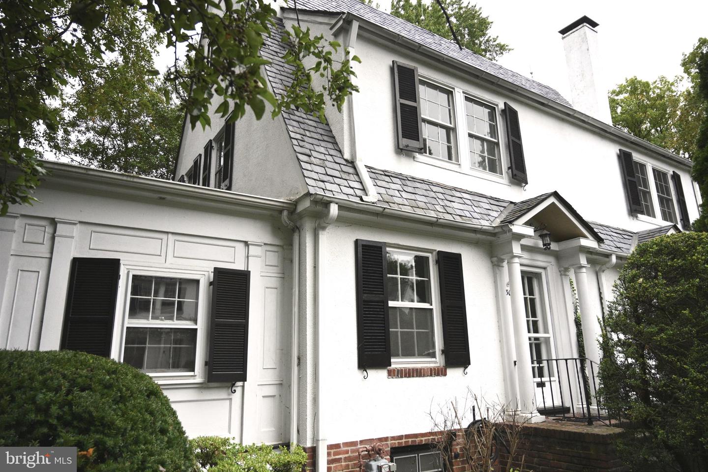 30 Bedford Ct Property Photo 1