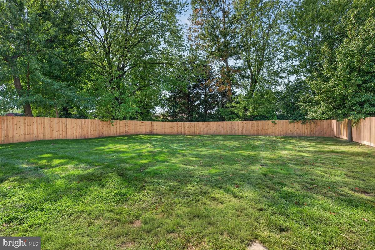 2426 Owen Dr Property Photo 23