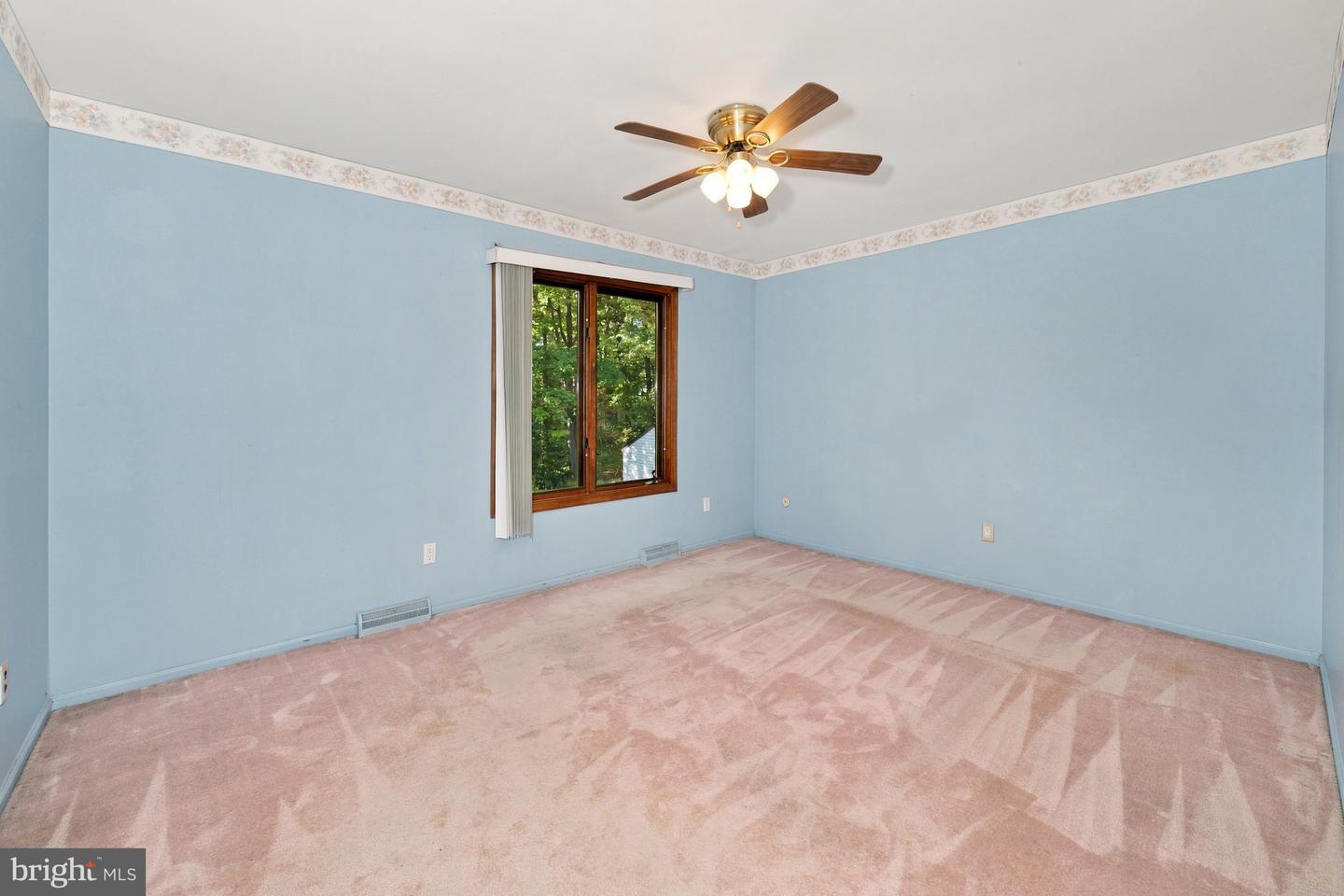 5 Ross Ct Property Photo 19