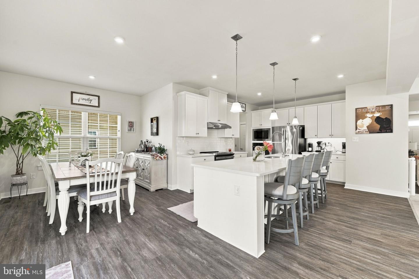1007 Applecross Dr Property Photo 17