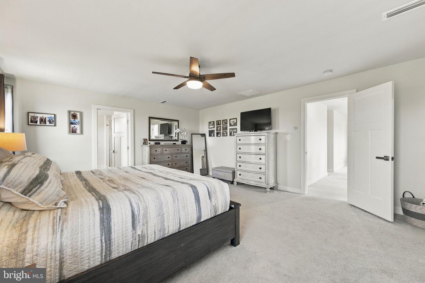 1007 Applecross Dr Property Photo 33