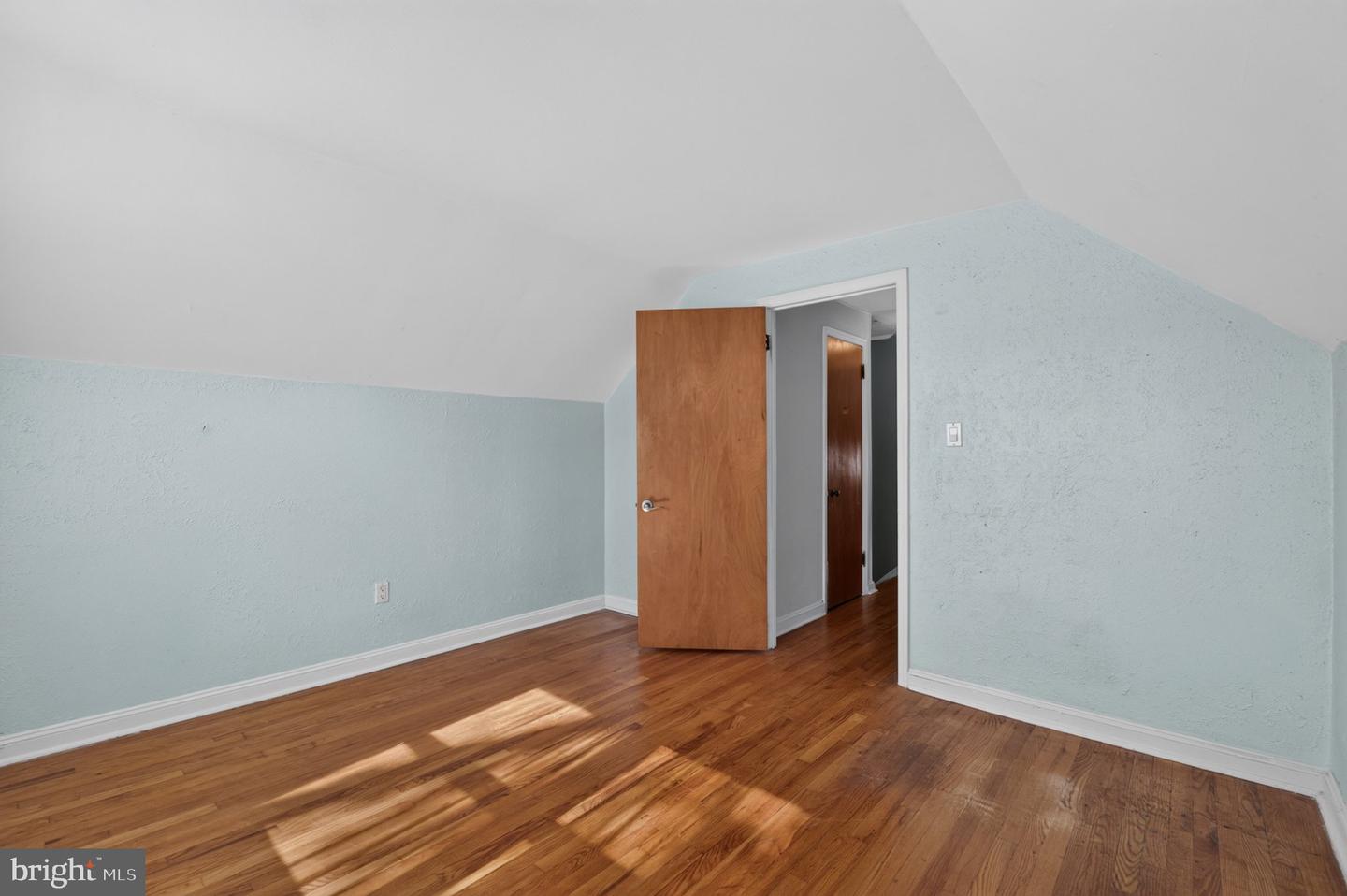 827 Elkton Rd Property Photo 24