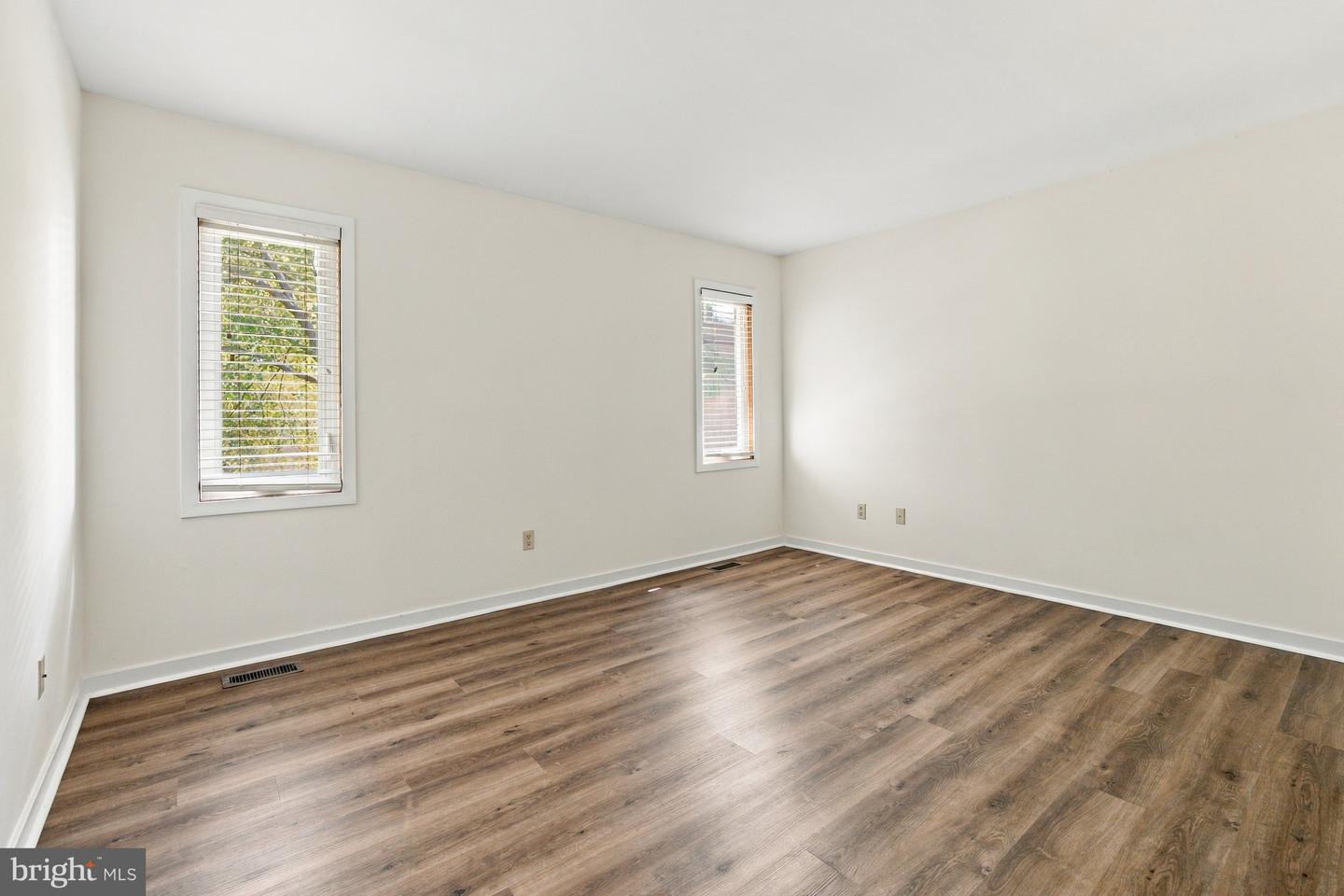 152 Bunting Dr Property Photo 34