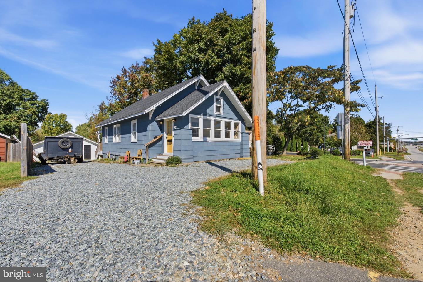 1172 Elkton Rd Property Photo 3