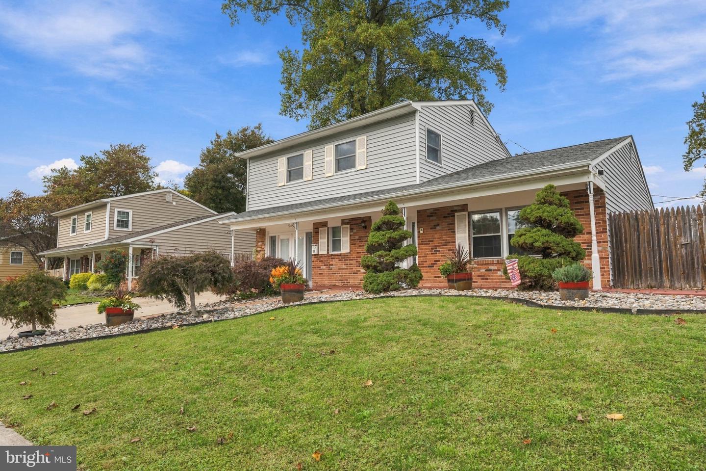 24 Ardmore Rd Property Photo 4