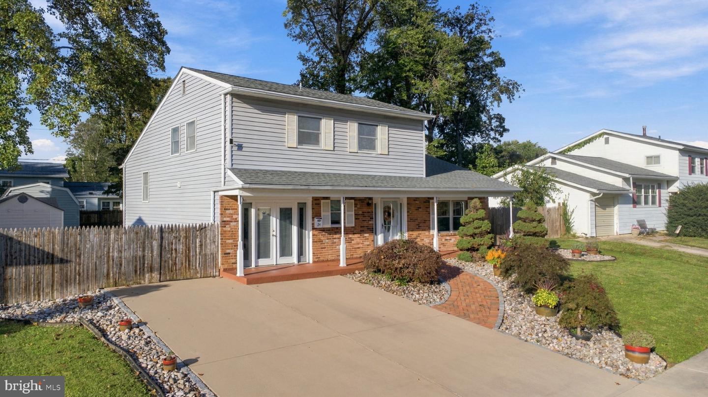 24 Ardmore Rd Property Photo 5