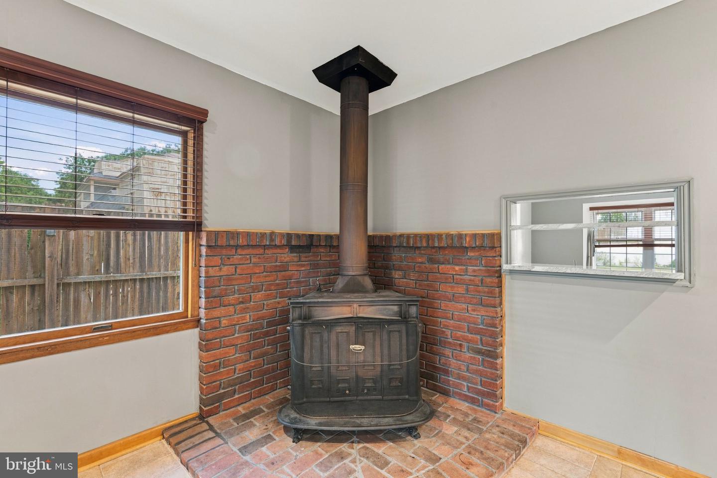 24 Ardmore Rd Property Photo 11