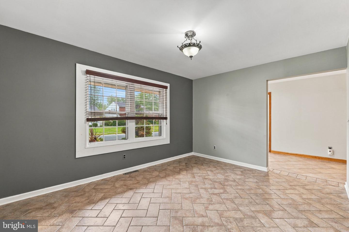 24 Ardmore Rd Property Photo 39