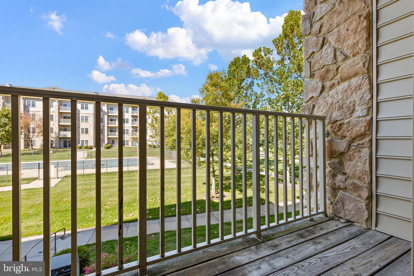 1000 Fountainview Cir #1206 Property Photo 14