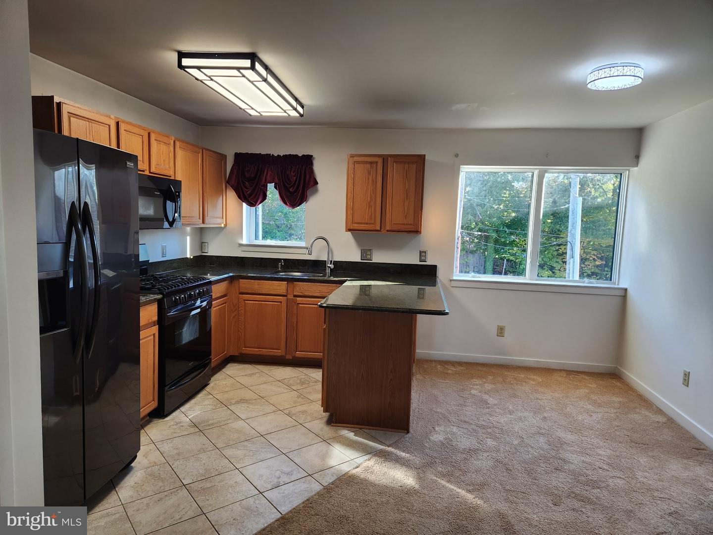 7505 Pleasant Ct #7505 Property Photo 9