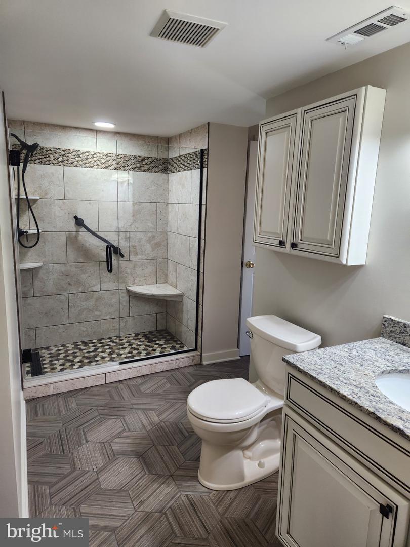 7505 Pleasant Ct #7505 Property Photo 12